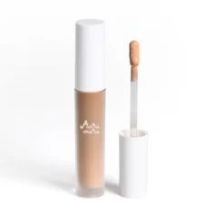 Brightest Self Concealer, Medium, 4,5 ml