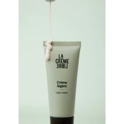 Creme Legere, rasvoittuvan ihon kasvovoide, 30 ml