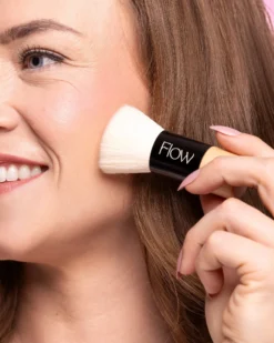Flat Brush Foundation Kabuki - meikkipohjasivellin