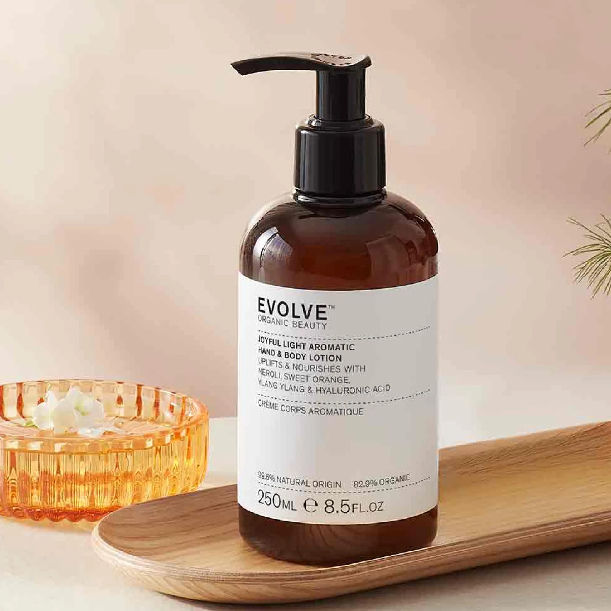 Joyful Light Hand & Body Lotion, 250 ml - käsi- ja vartalovoide