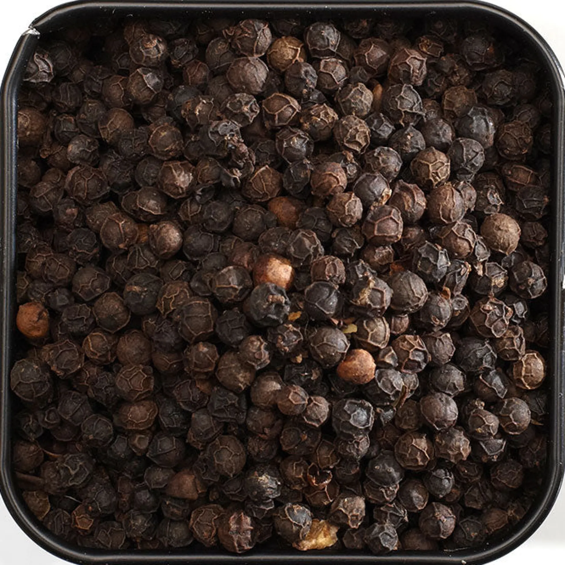 Mustapippuri, kokonainen, 50 g